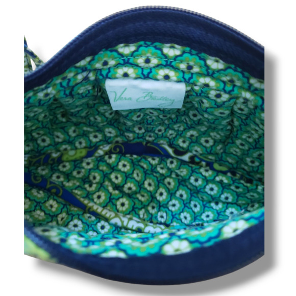 Vera Bradley Rhythm and Blues Frannie Crossbody Purse Paisley Retired HTF - Picture 3 of 4
